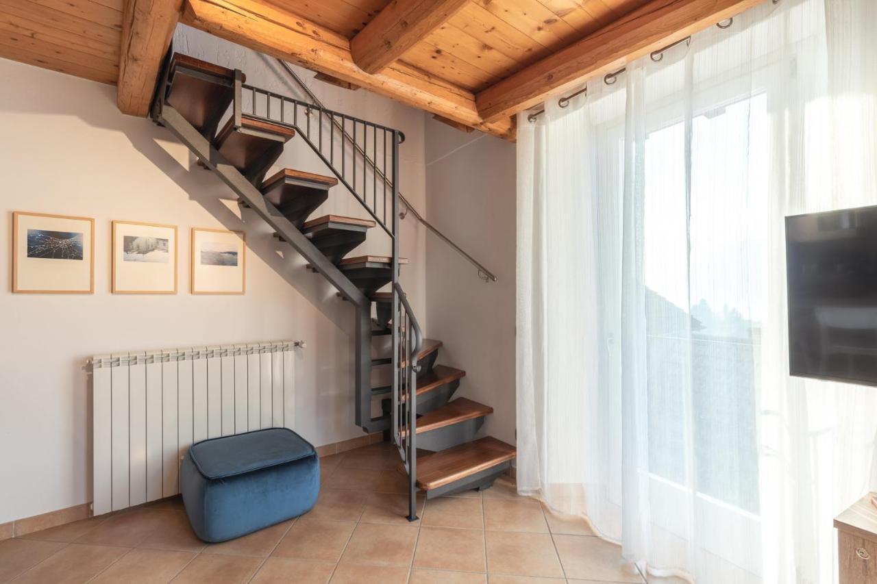 Casa Del Borgo "Aria & Acqua" Sul Lago Maggiore Maccagno Exterior foto