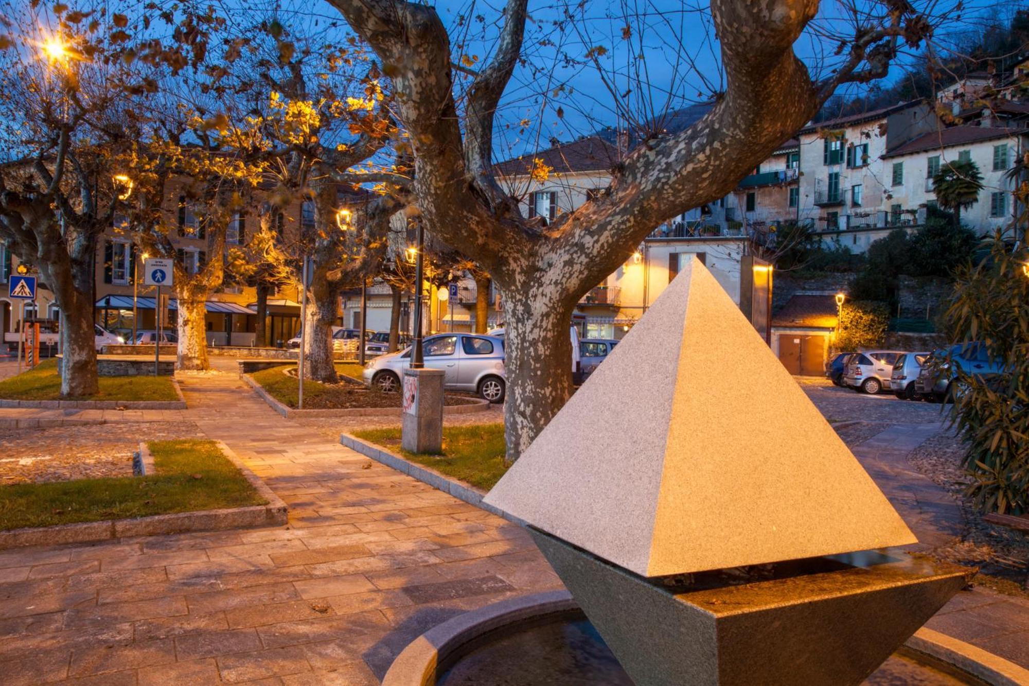 Casa Del Borgo "Aria & Acqua" Sul Lago Maggiore Maccagno Exterior foto